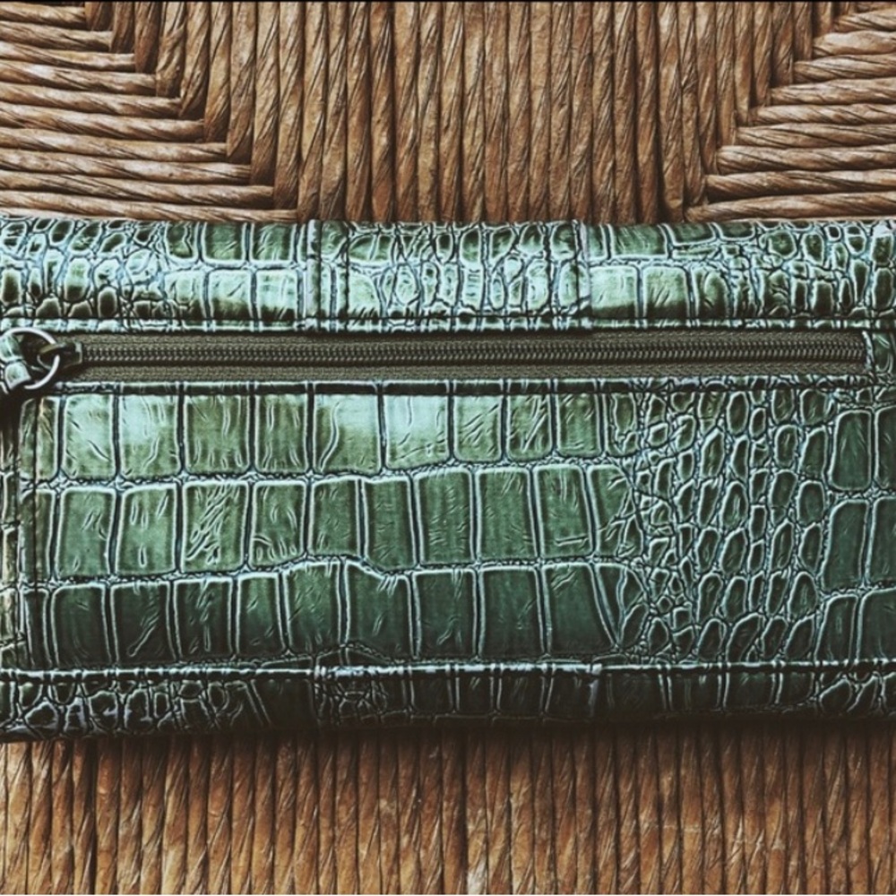 Kenneth Cole Wallet - Picture 3 of 3